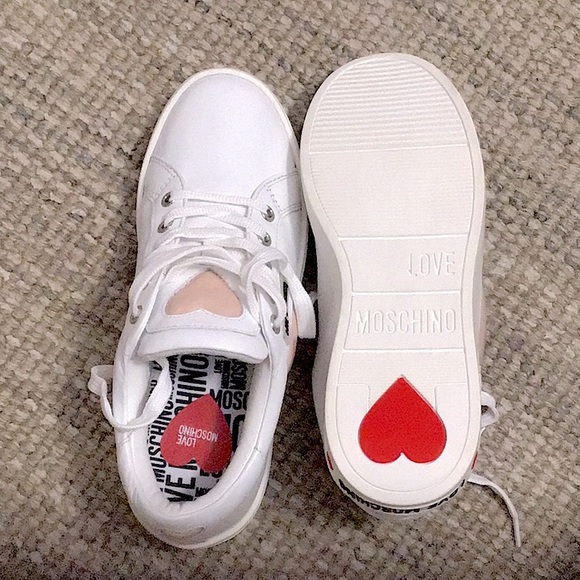 Heart ❤️ sneakers Moschino - Picture 2 of 9